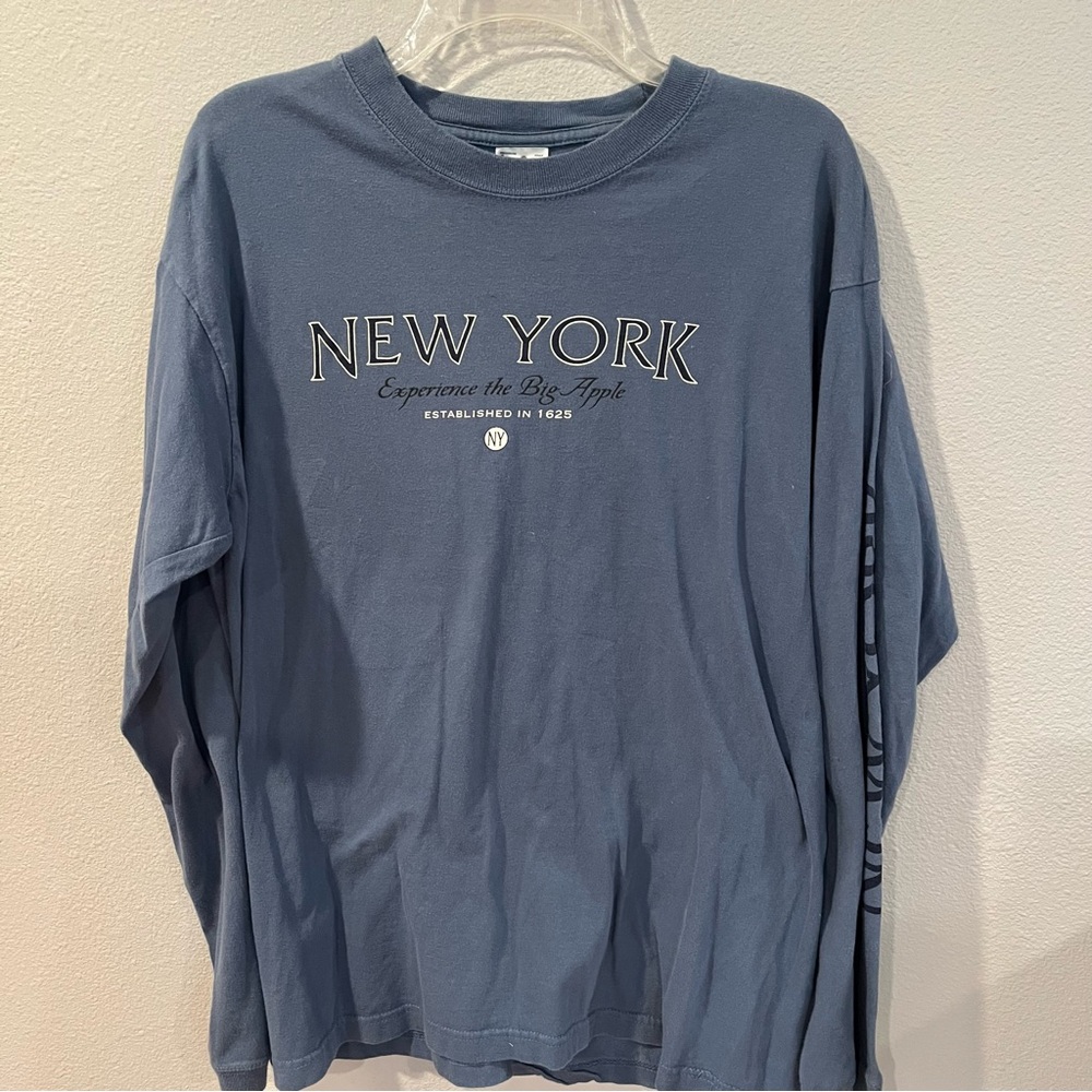 New York Graphic Long Sleeve Shirt - Blue
